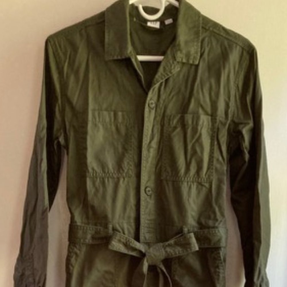Gap jumpsuit, New without tag, 0